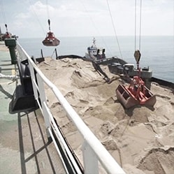 FZL-Marine-Ship-To-Ship-Operation55